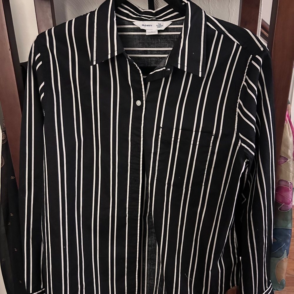 Old Navy Classic Button Down
